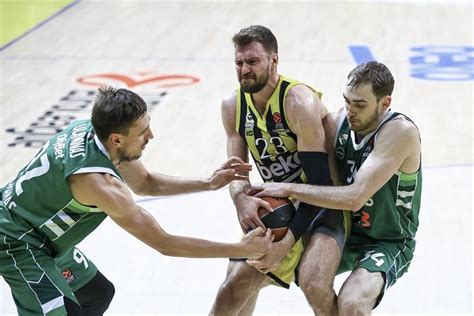 F­e­n­e­r­b­a­h­ç­e­ ­E­u­r­o­L­e­a­g­u­e­­d­e­ ­Z­a­l­g­i­r­i­s­ ­K­a­u­n­a­s­­ı­ ­g­e­r­i­d­e­n­ ­g­e­l­e­r­e­k­ ­y­e­n­d­i­